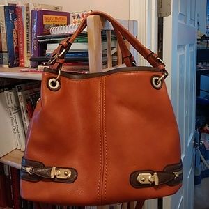 Simply Noelle tan leather purse